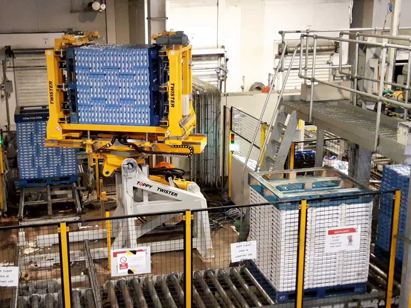 Pallet Inverter Types Which One is Right for Your Business?