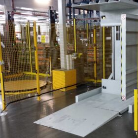 Pallet Flipper floor level