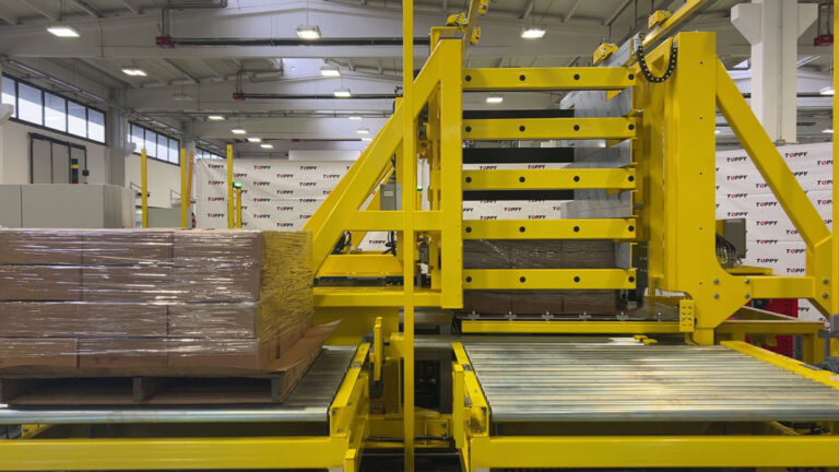 Automatic Push and Pull System - Palletless to Any Pallet